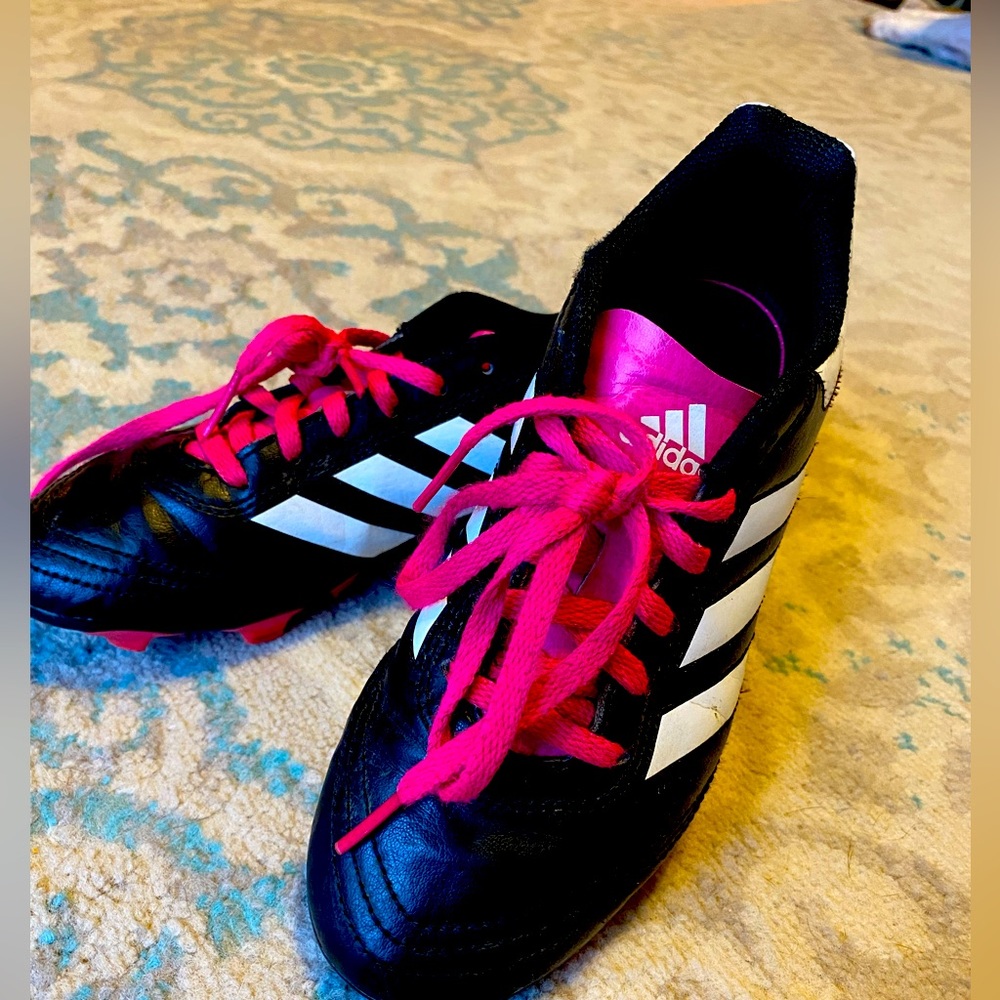 Girls Soccer Cleats
